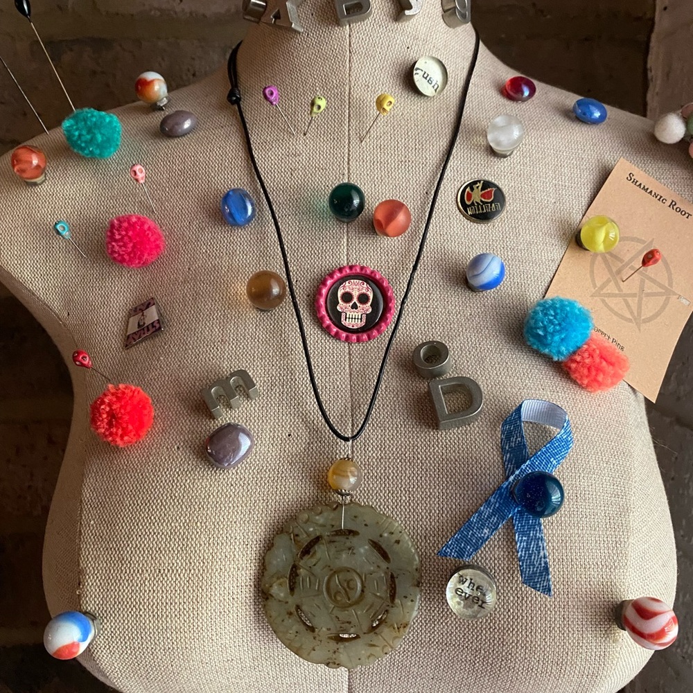 Vintage Sterling Silver HUGE PIECE OF Jade With Bead Gemstone Necklace EUC!